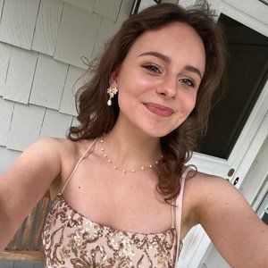 Meet your Posher, Kate